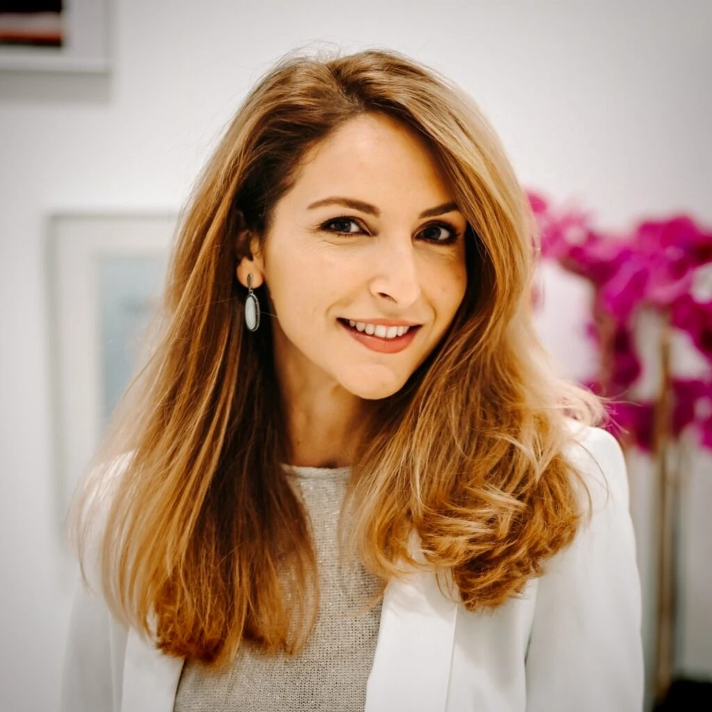 Asist. Svetlana Ponorac, dr.med. spec. dermatovenerologije, profilna slika